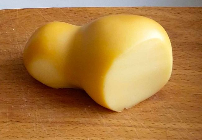 Provola o scamorza: differenze e caratteristiche