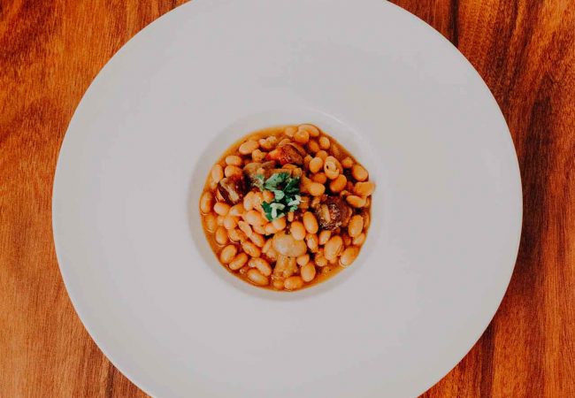 Fagioli alla messicana con salsiccia piccante