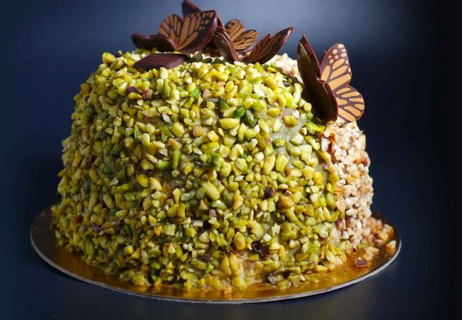 Torta con crema di pistacchio